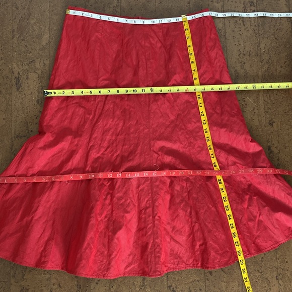 Betty Barclay collection! A-line red skirt! Holiday, party, cocktail! Size 42 - Picture 15 of 15
